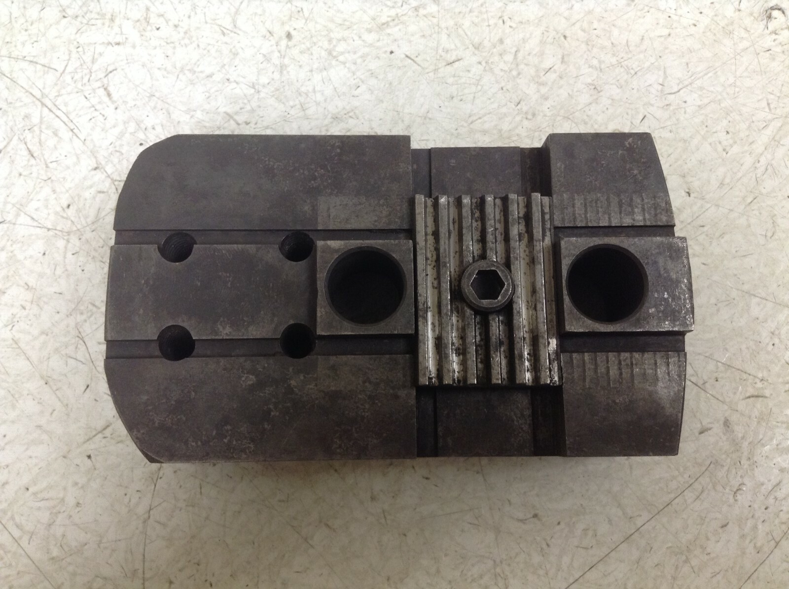C.R.S. 1B ST-002 1401 Jaw Int Chuck 675 (TSC)