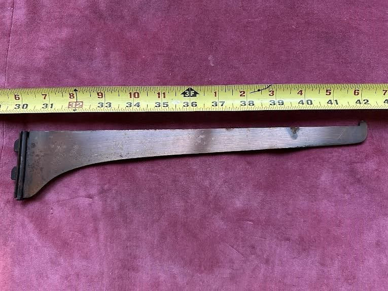 (0086.) Knape & Vogt 180 Bronze Finish Look 12″ Shelf Bracket