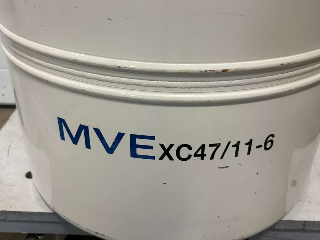 MVE XC47/11-6 Canister Specimen Sample Storage Tank