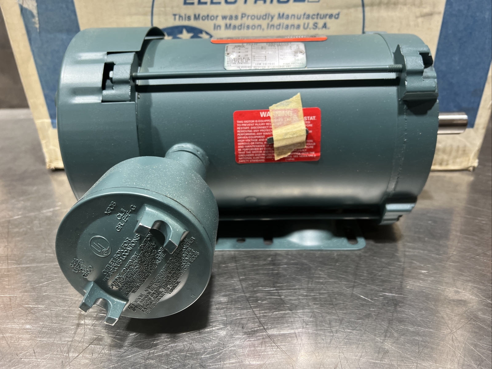 RELIANCE ELECTRIC P14J2402M-WY MOTOR 1.5HP 1730RPM 208-230V Nos Surplus