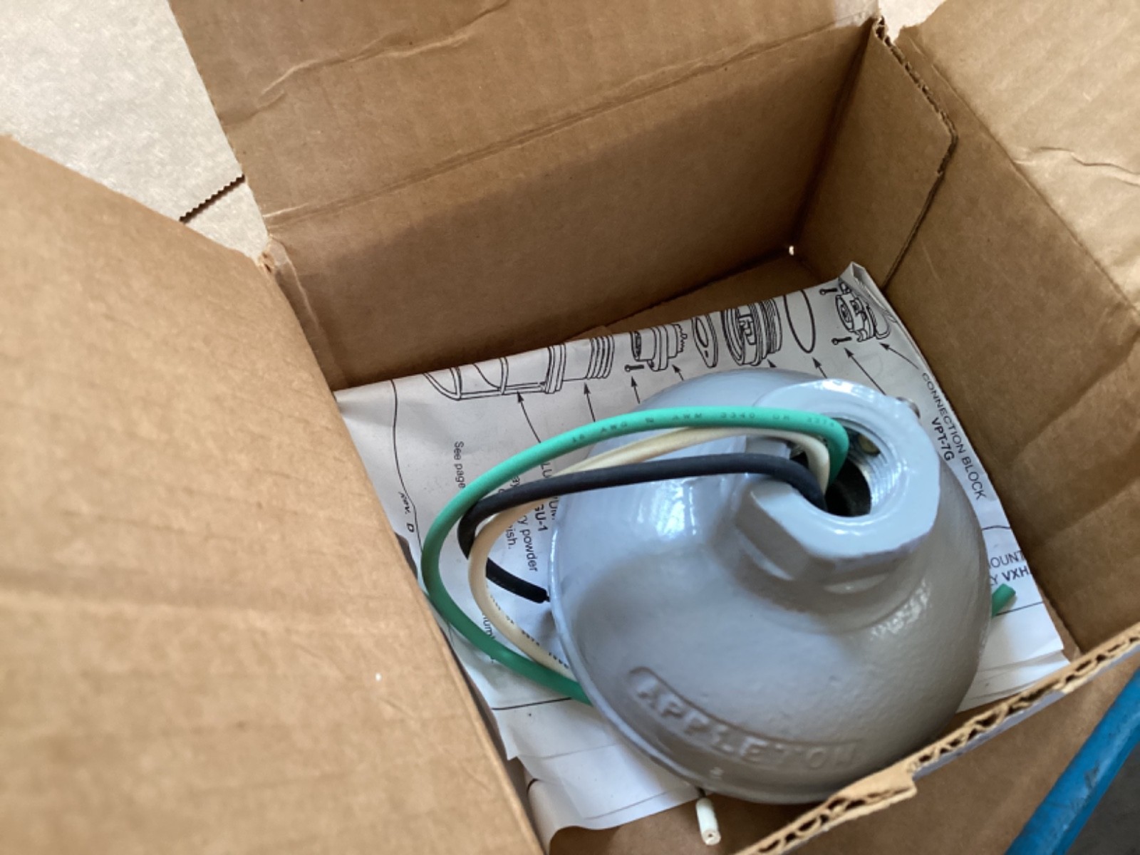 New APPLETON VA-50 NSMP Free Shipping