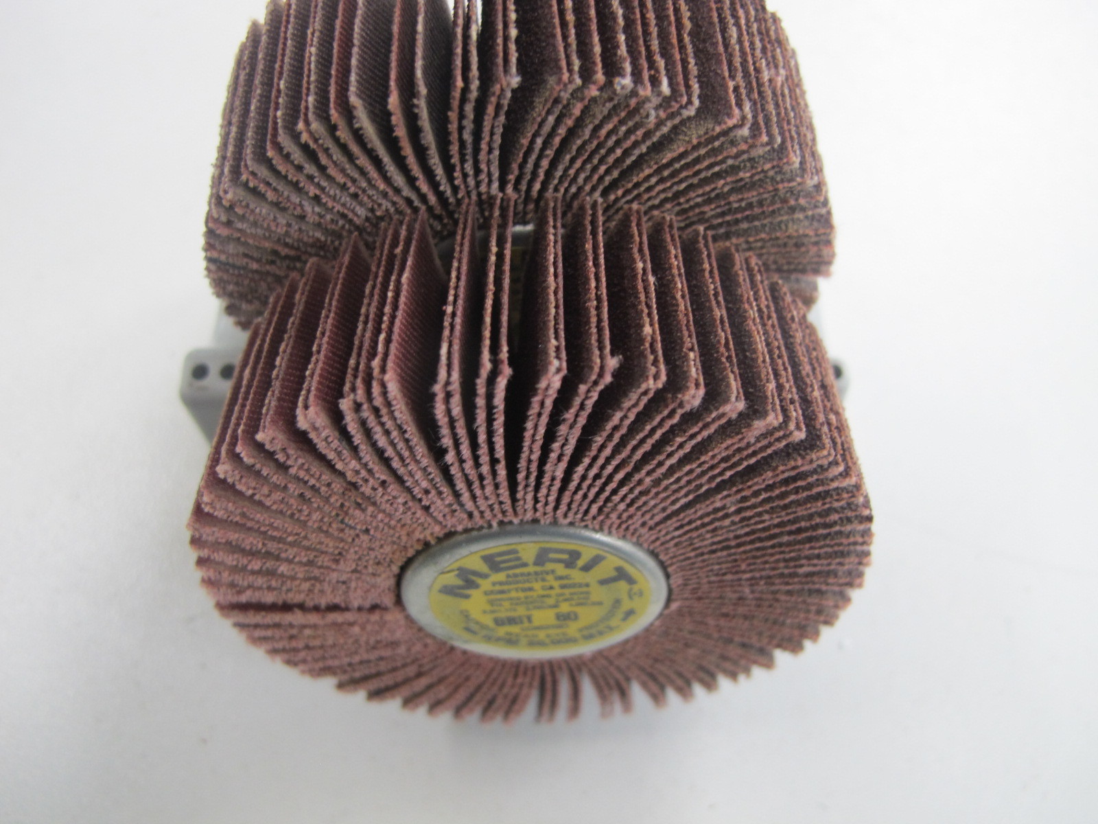(2) Merit 35016 Abrasive XX3010 Quick Change Grind-O-Flex Miniature FLAP Wheel 2