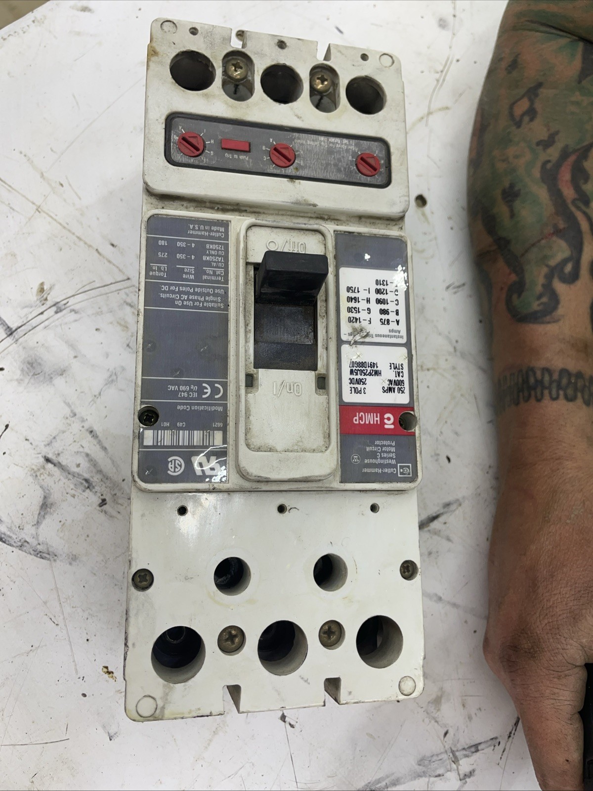 Cutler Hammer HCMP250J5 250 Amp 600 VAC Molded Case Circuit Breaker