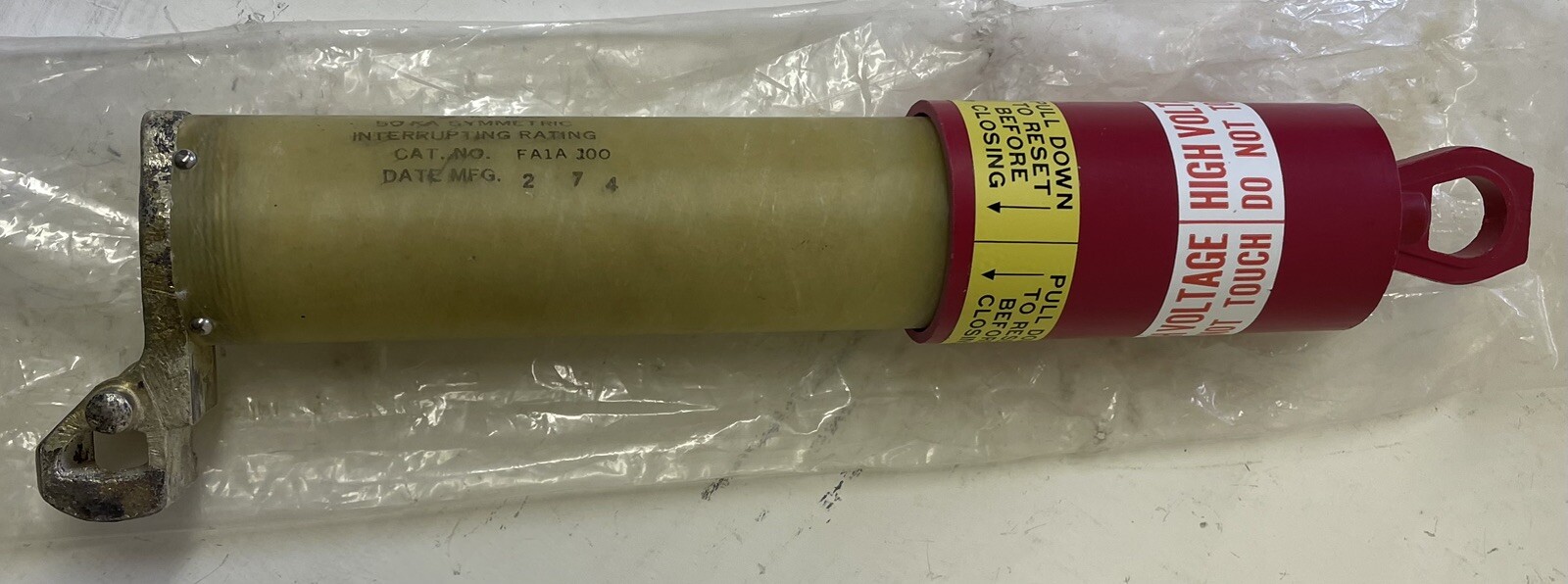 McGRAW EDISON FA1A100 NX 100C AMP 4.3 KV FUSE