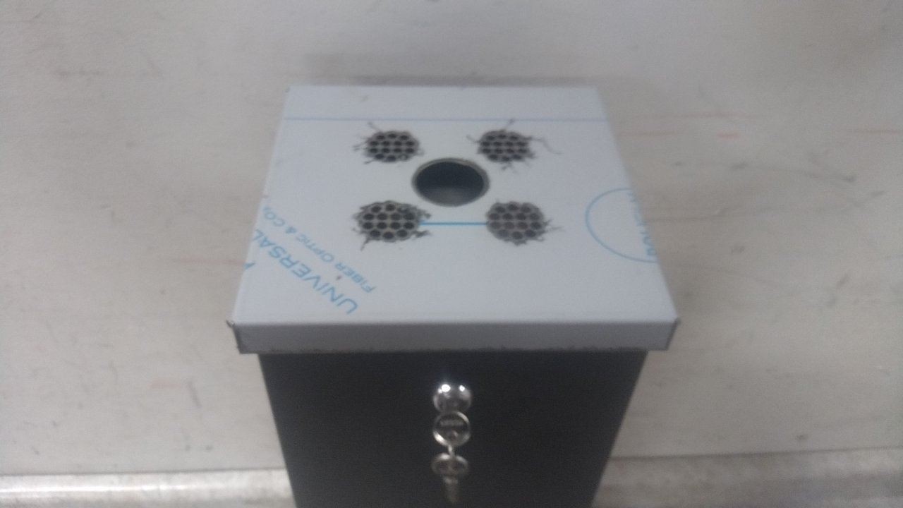 No Butts Bin Co. FLT04 1-3/4 Gal Capacity 29 In Height Cigarette Receptacle