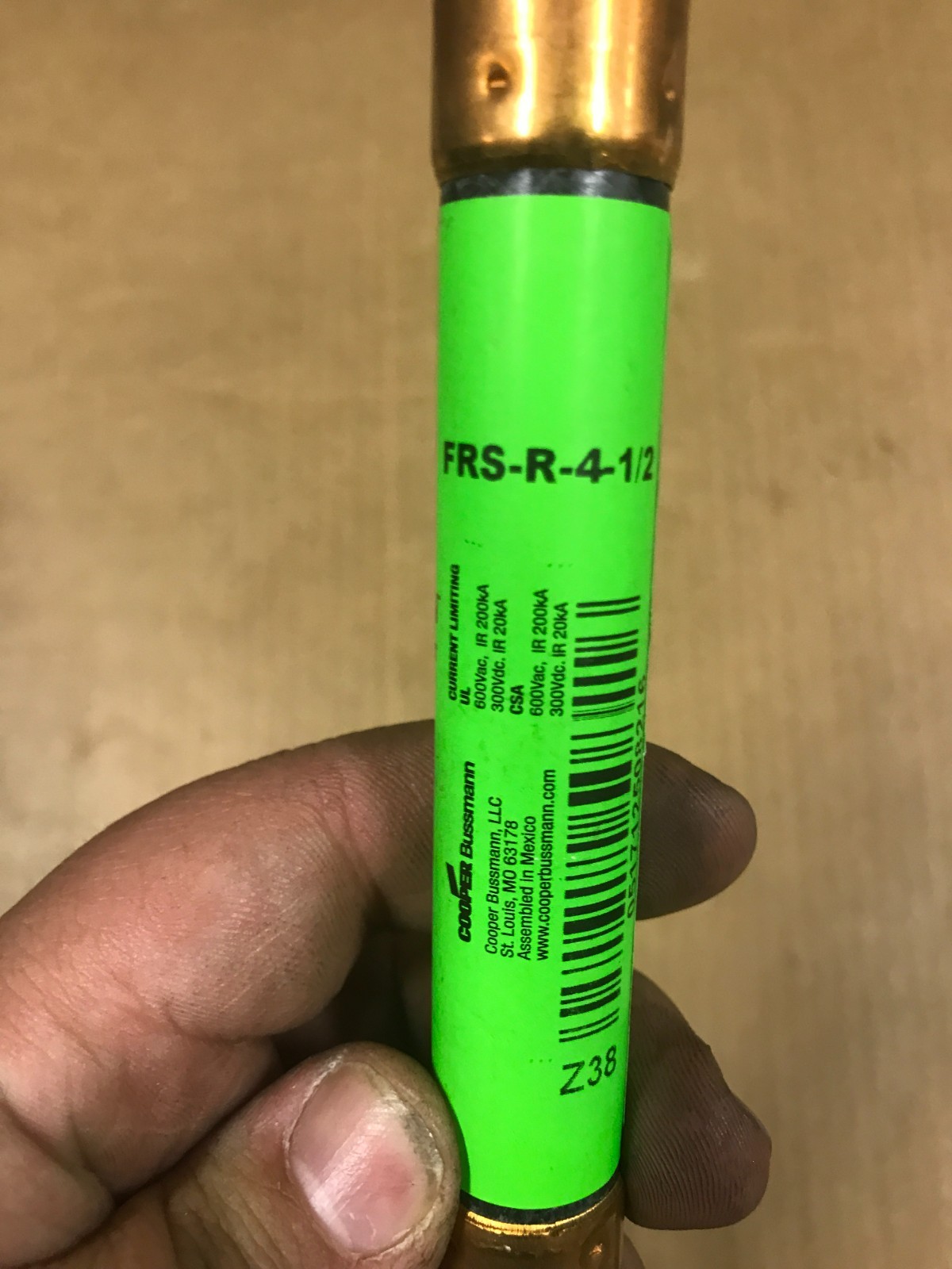 NOS Bussman Fuestron Energy Efficient Dual Element Fuse – FRS-R-4-1/2, 600V