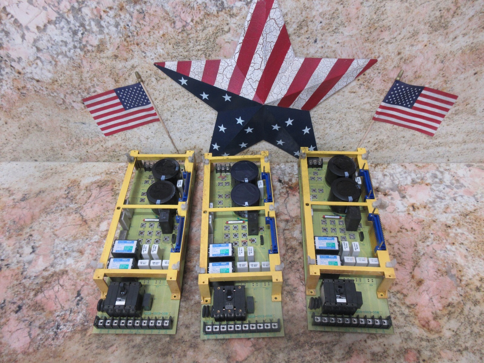 FANUC SERVO DRIVE A20B-1003-0081/01A LOT OF 3 PIECES