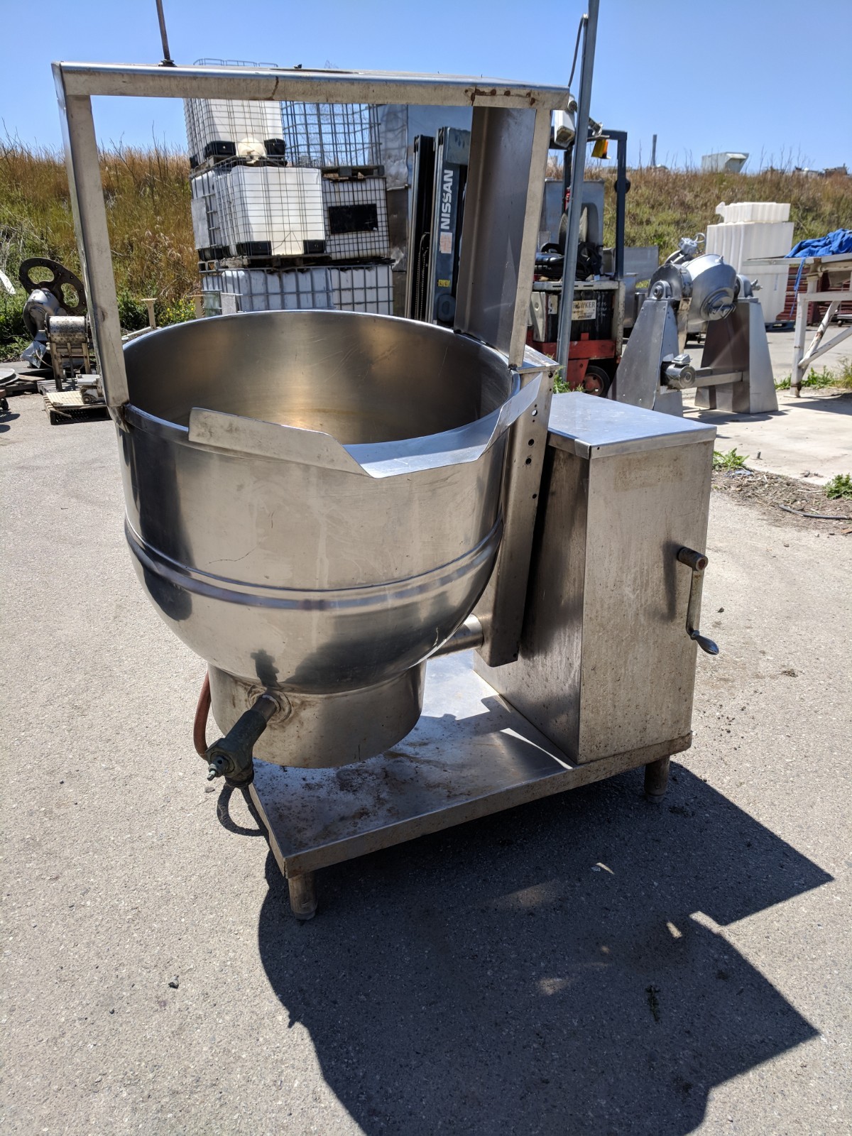 Groen DH-40 Tilting NATURAL GAS Steam Kettle, 100,000 BTU. No Agitator