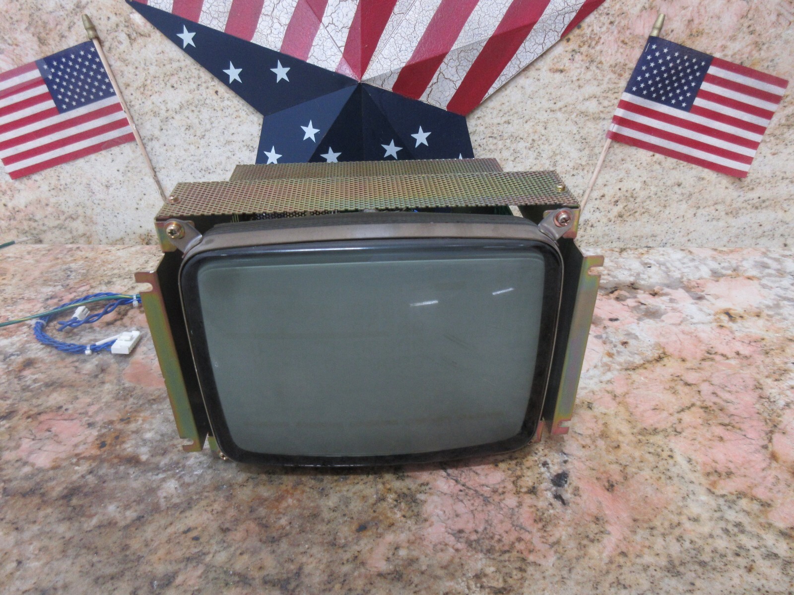 TOTOKU CRT DISPLAY MONITOR MDT962B-2A 128101626 NOV-1996 WARRANTY