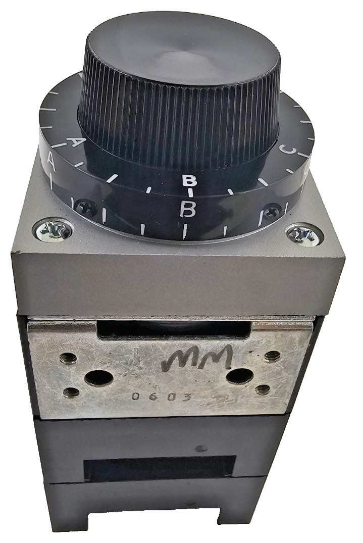 AGASTAT 7014AD TIMING RELAY 10-100SEC 120V 60HZ TIME DELAY