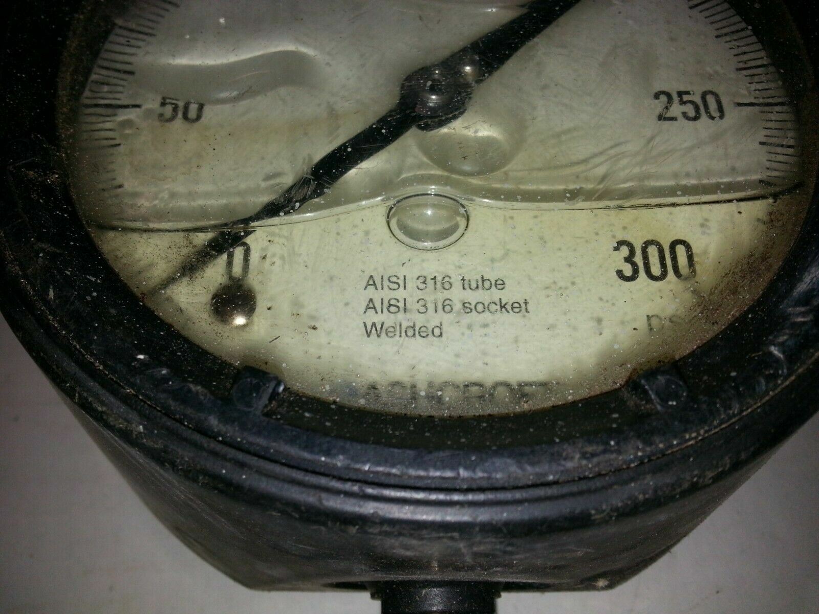 Ashcroft Pressure Gauge 0-300 PSI AISI 316 SS Tube Socket Welded Liquid Filled