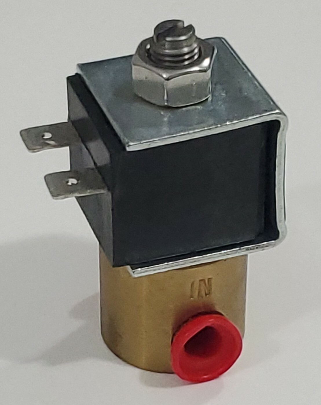 *NEW* ITT Alcon 01AZ045C1-1EAA 1/8″ NPT Brass Body Solenoid Valve 24Vac Warranty