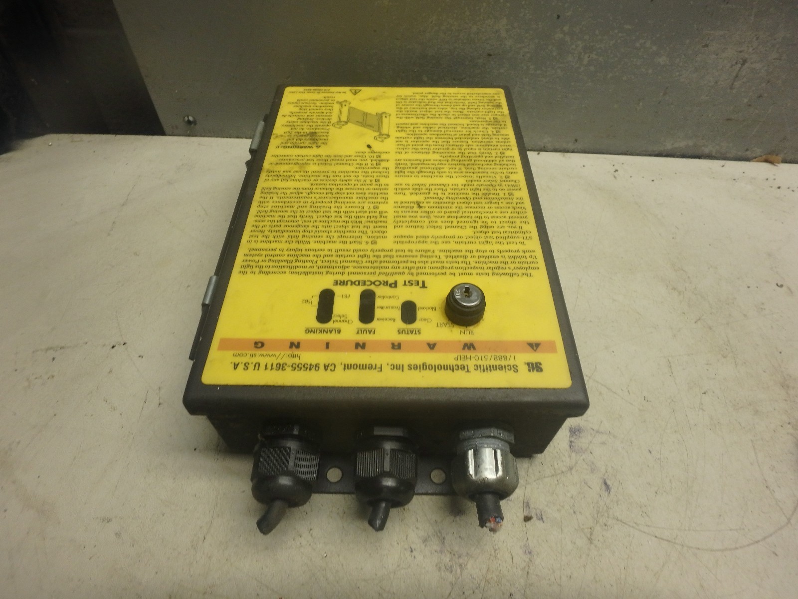 STI LIGHT CURTAIN CONTROLLER_70027-1002_LCCK-FB-AC1-U