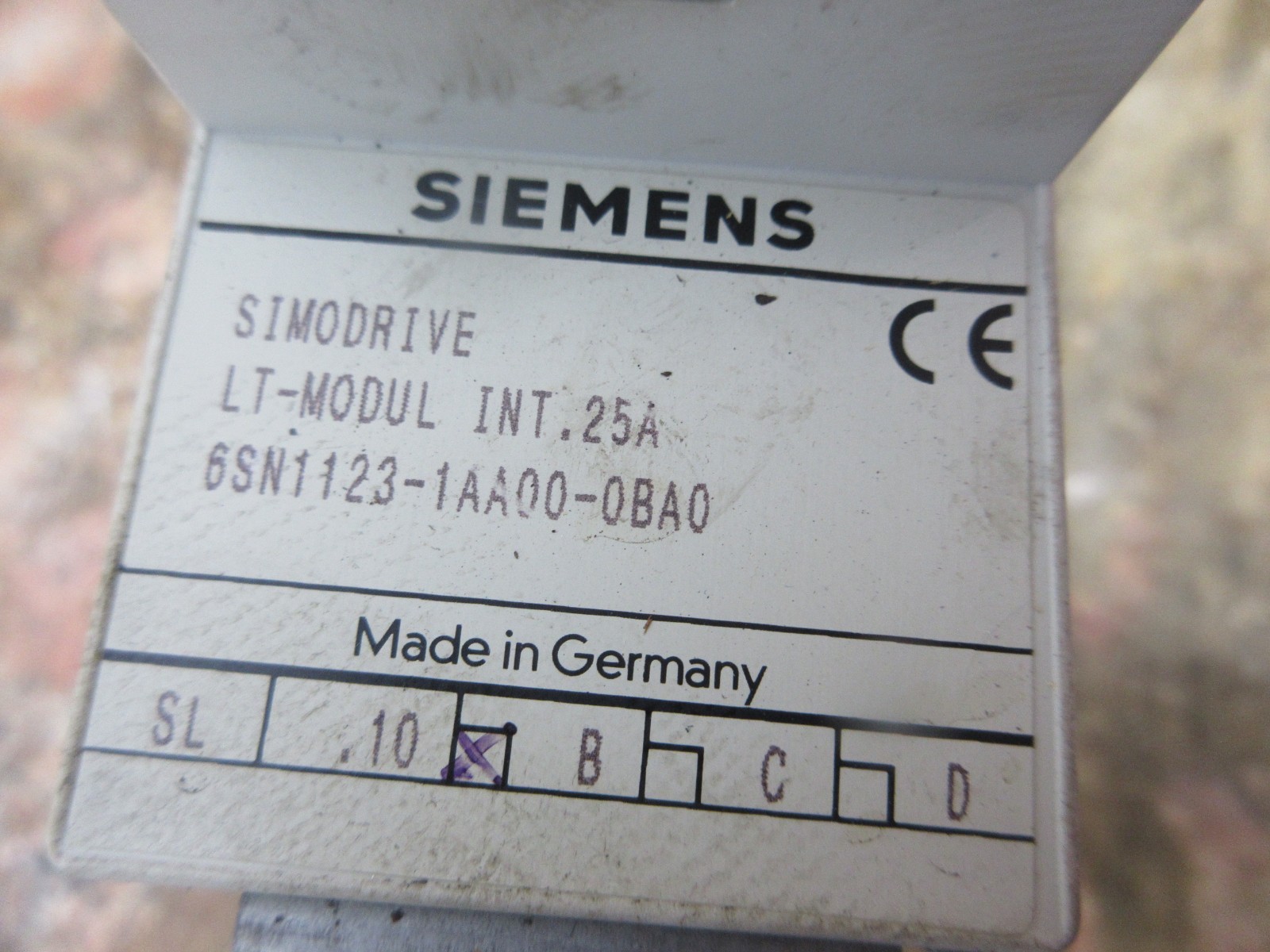 SIEMENS SIMODRIVE 611 6SN1123-1AA00-0BA0