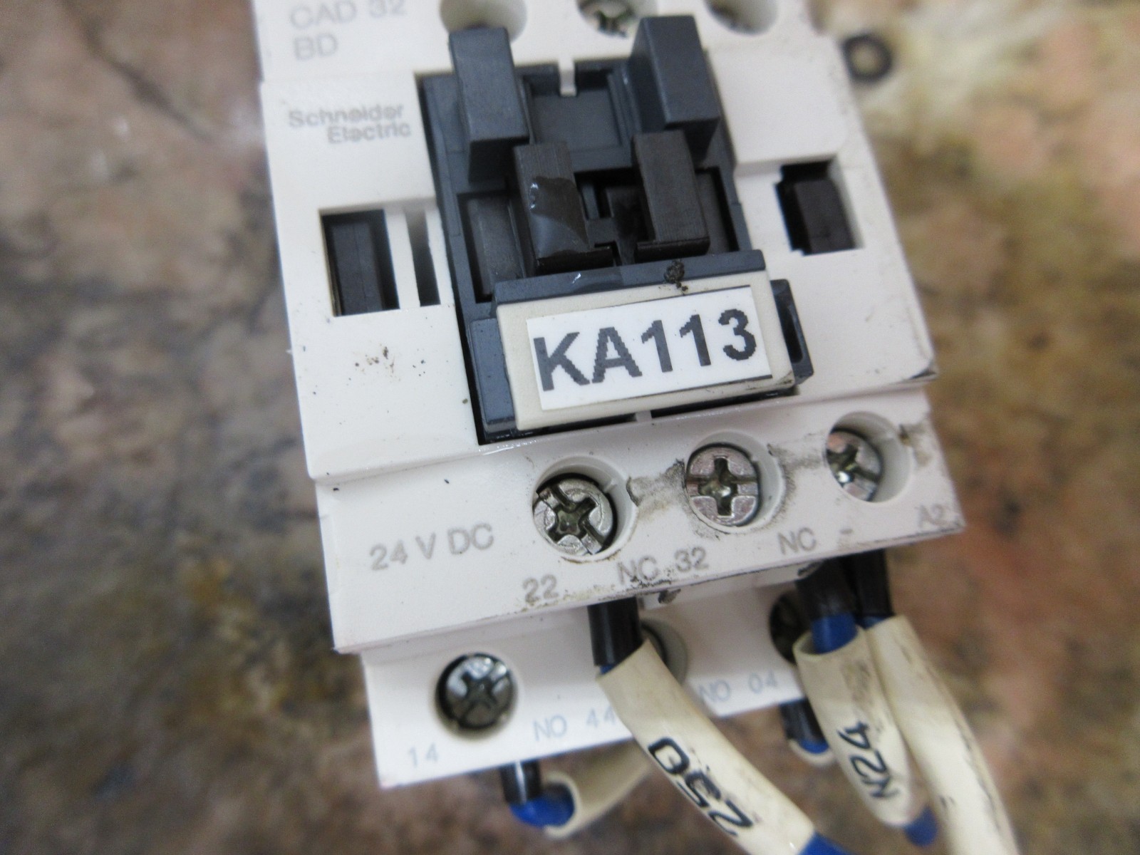 MORI SEIKI CL-153 CNC CAD 32 BD SCHNEIDER ELECTRIC CONTACTOR C32BD LAD4TBDL LOT