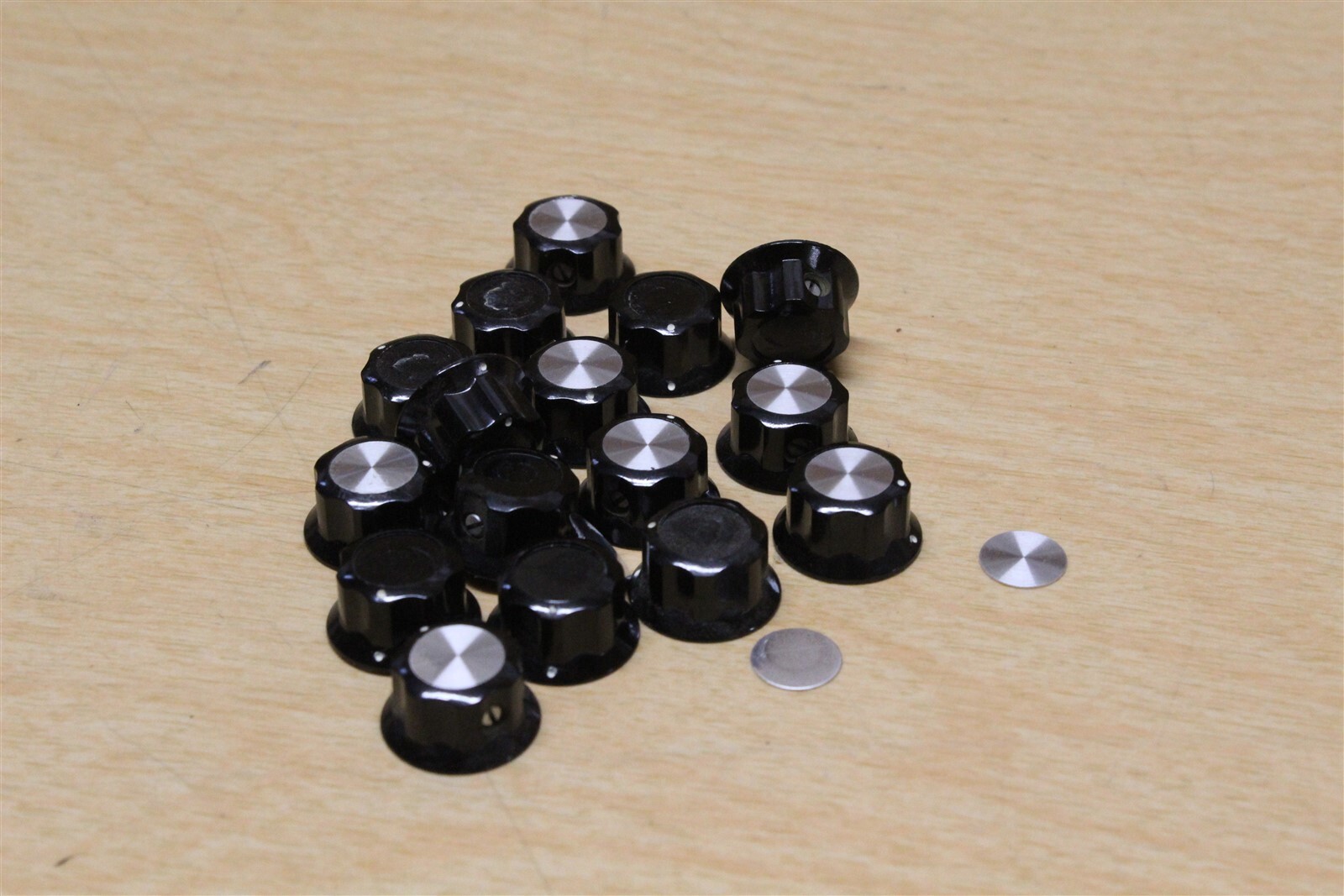 Kurz Kasch S-745 Control Knob lot of 16 *FREE SHIPPING*