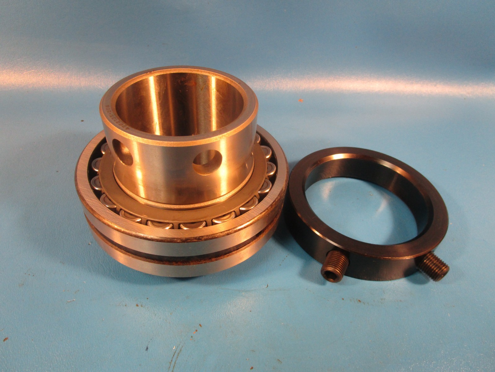 SKF 476213-208B, Spherical Roller Bearing Assembly, 2.5″ ID, 120 mm OD, 31 mm Wd