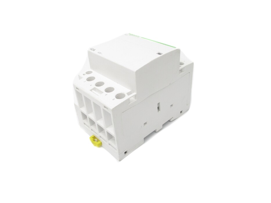 SCHNEIDER ELECTRIC A9C20844 220/240V NSNP