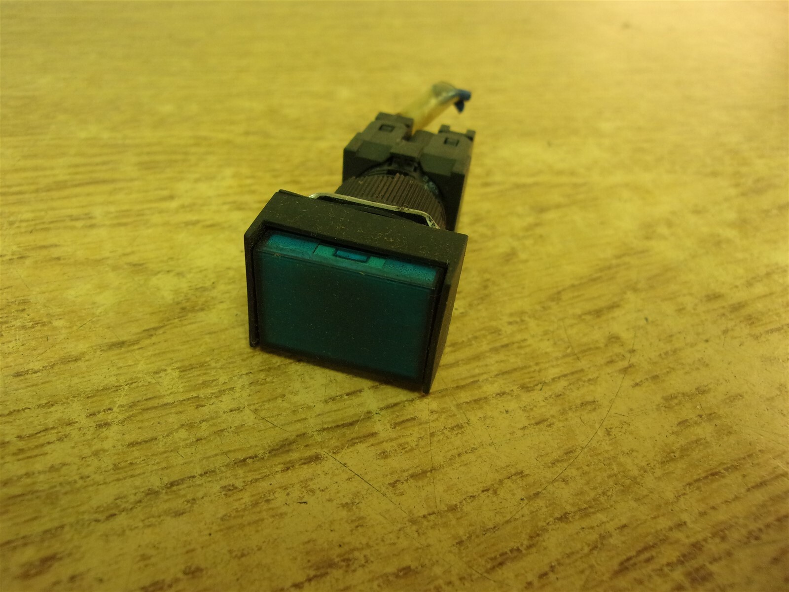 Omron A3GJ-6011-3 Blue Push Button Switch *FREE SHIPPING*