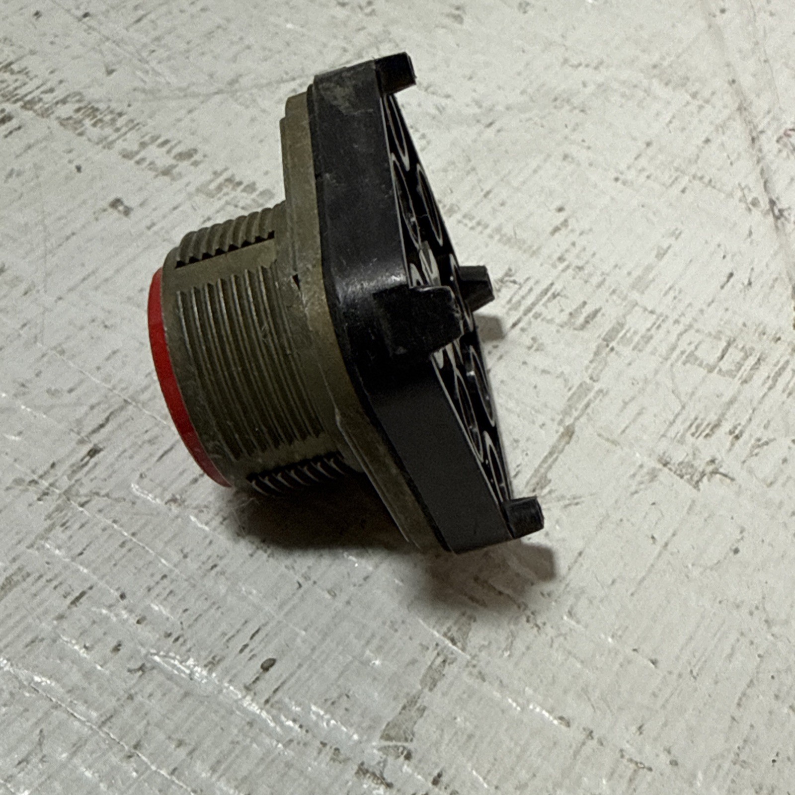 Allen Bradley 800T-A Series T Push Button 800TA Red Core Only Flat (Type 4, 13)