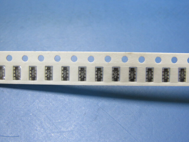 YAGEO TC164-FR-071ML Qty of 4150 per Lot 1M Ohm �1% 62.5mW Power Per Element