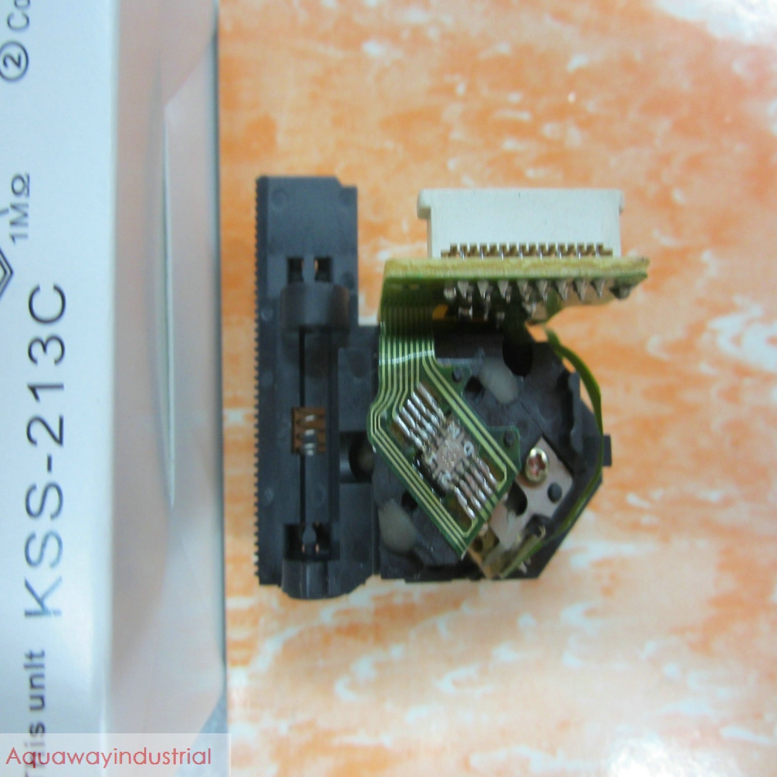 1pcs New Laser Lens Optical Pickup KSS-213C KSS 213C For DVD CD Player