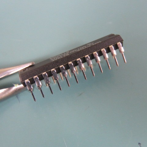 TI SN74ALS843NT Qty of 10 per Lot 74ALS843 Latches 9B Bus Interface DType Latc