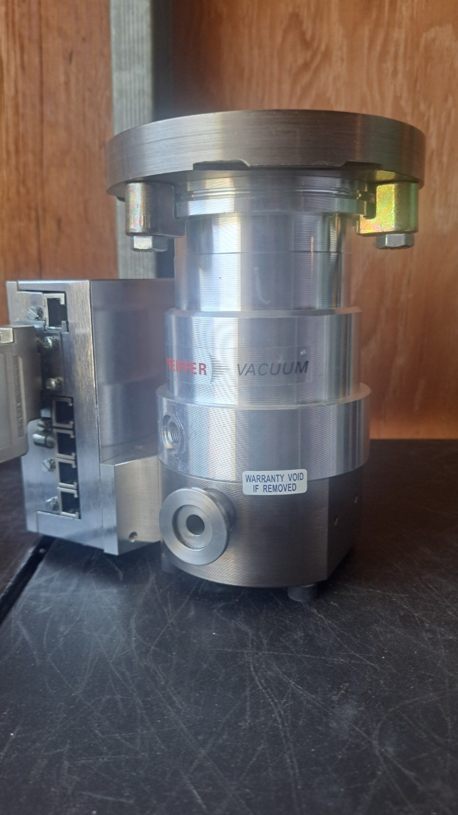 PFEIFFER VACUUM TMH 071P, 3P PM P02 800 G TURBO w/TC600 Controller PM C01 720