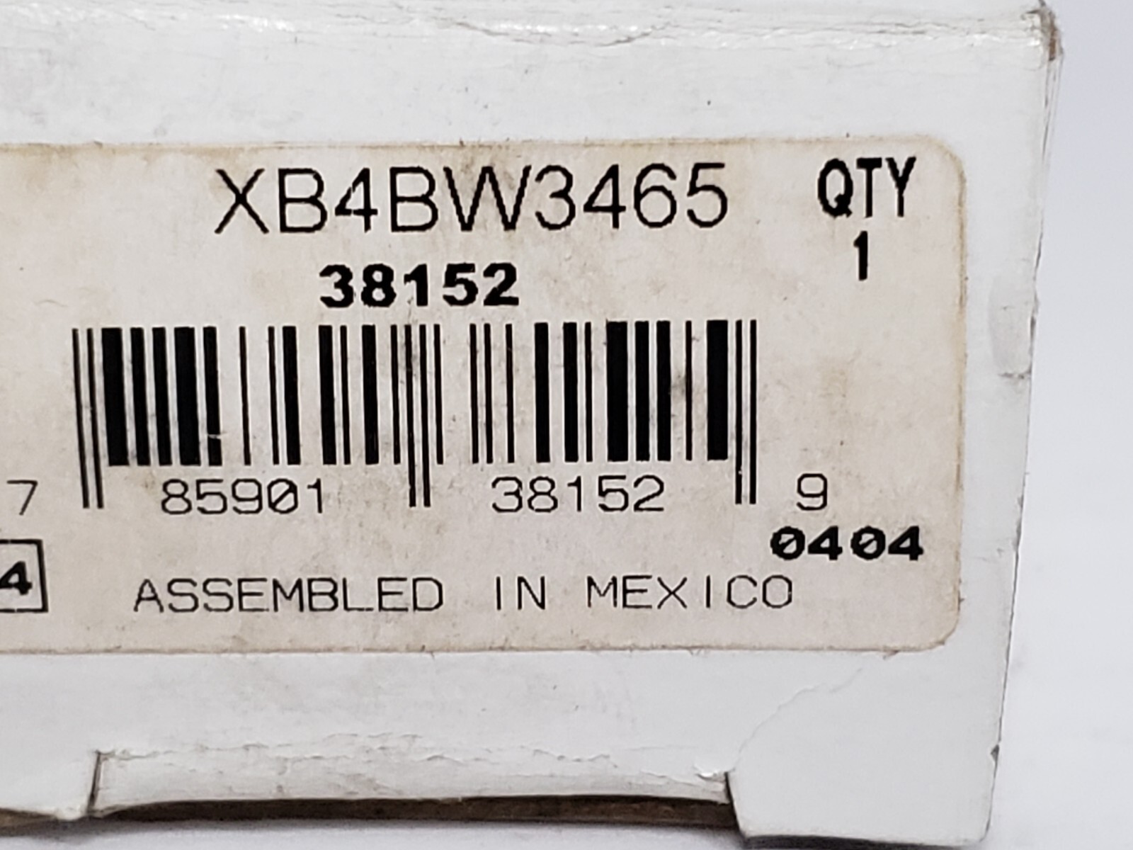 SQUARE D XB4BW3465 22MM PUSHBUTTON LED 120VAC NIB