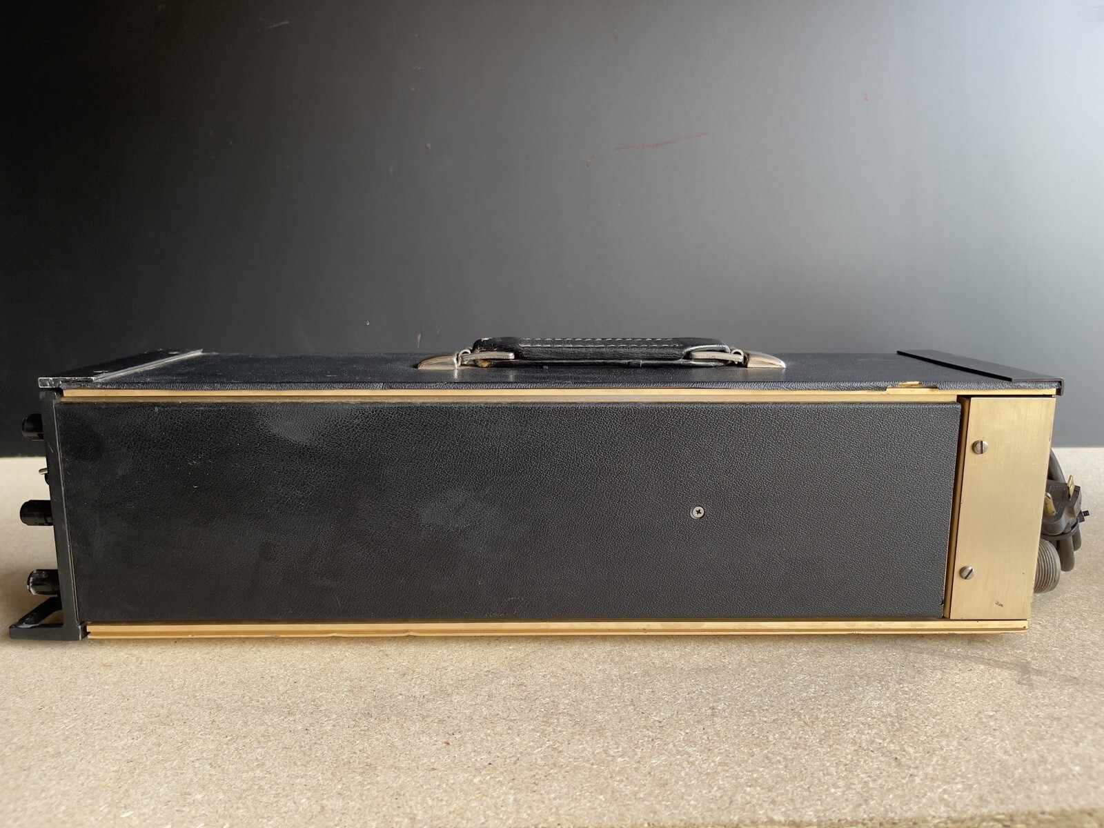 Vintage Modular RF Signal System Bay Laboratories with Plug-ins Model 7111 HAM