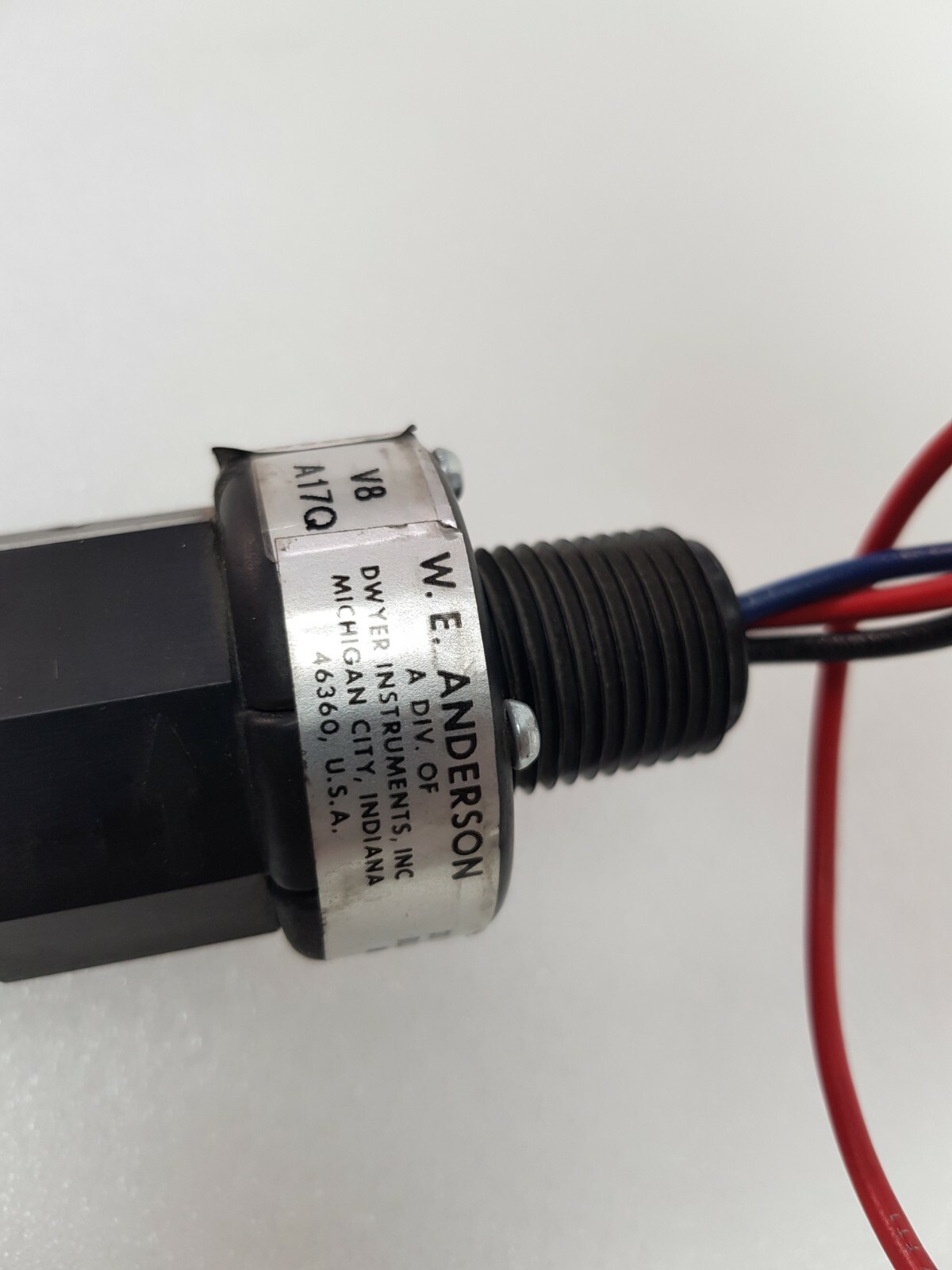 W.E. Anderson Flotect Flow Switch 125/250vac 5 amp