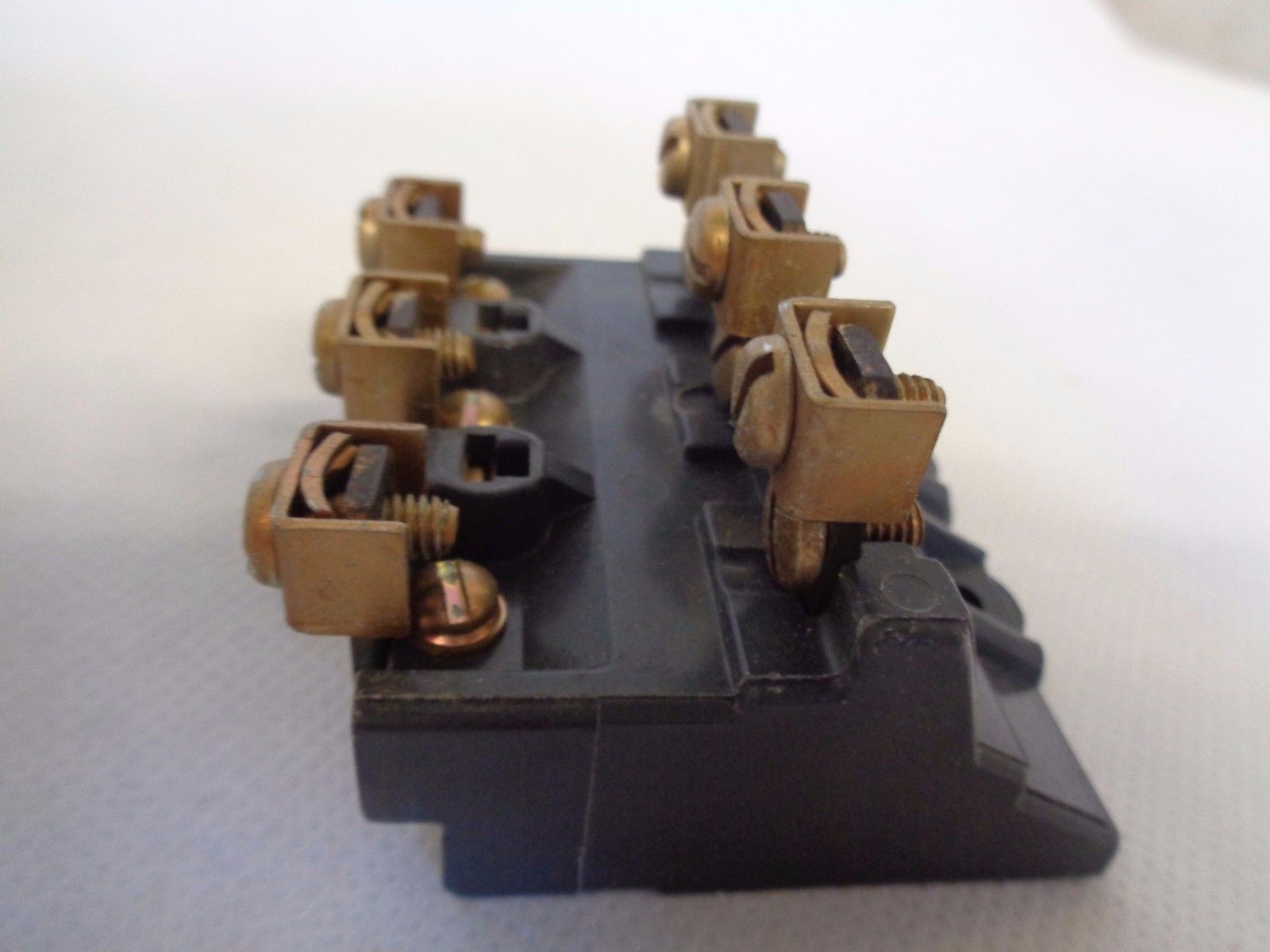 NEW ALLEN BRADLEY X-232217 STATIONARY CONTACT BLOCK SIZE 0 3 POLE SERIES K