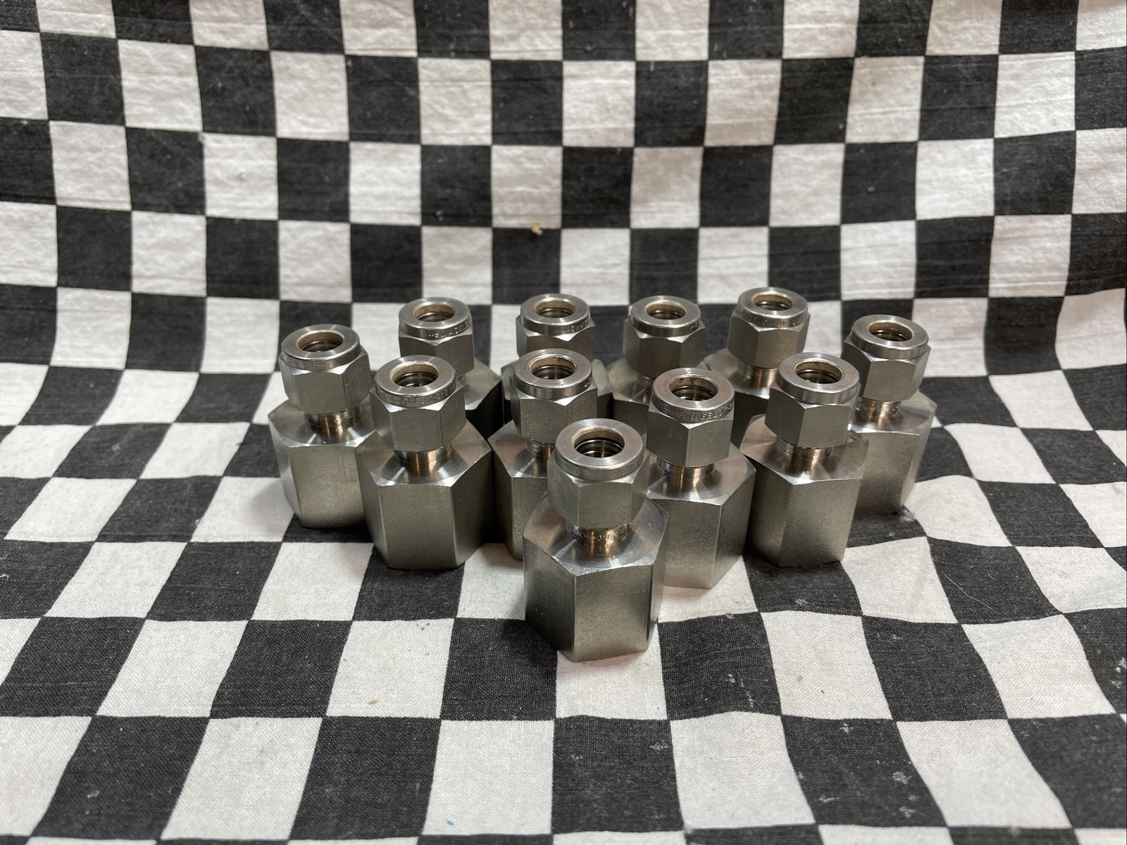 Swagelok FEMALE ADAPTER SS-600-7-8, LOT OF 11, #1550C6