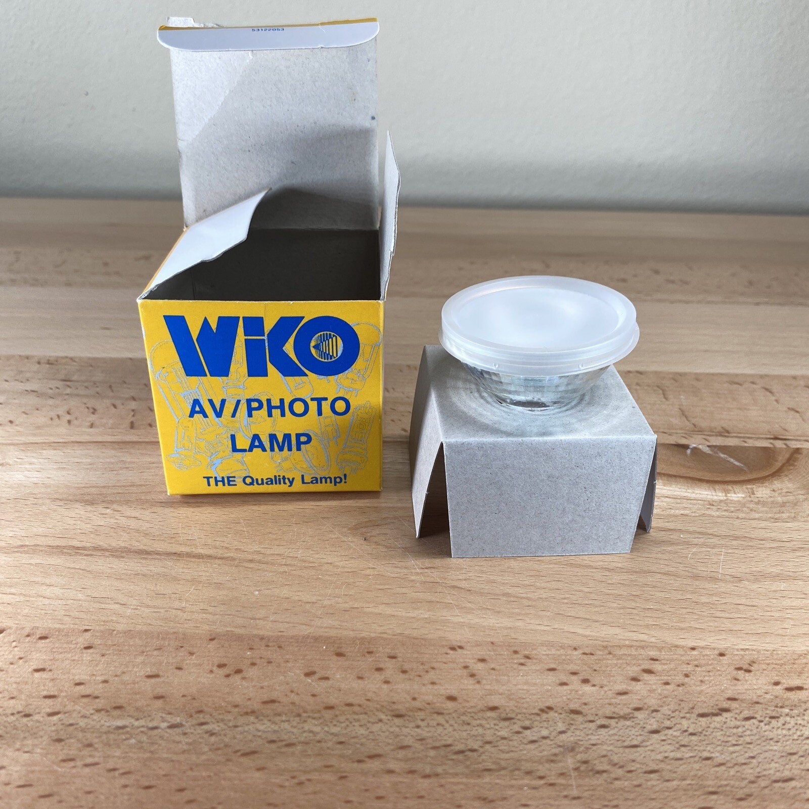 Wiko DDM AV/Photo Lamp 19V 80W New!