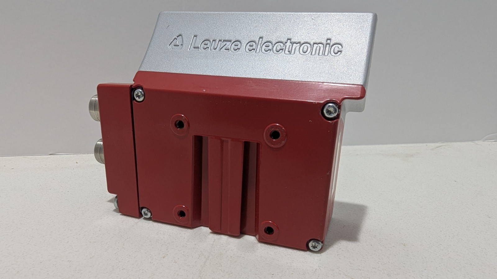 USSP Leuze BCL 338i R1 M 100 D F007 Stationary Bar Code Reader