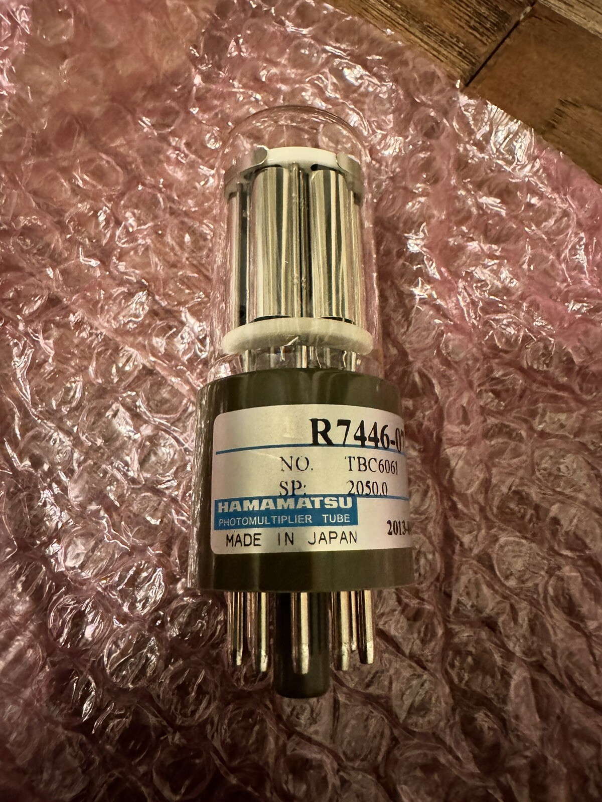 Hamamatsu Photomultiplier Tube R7446-07 TBC6061