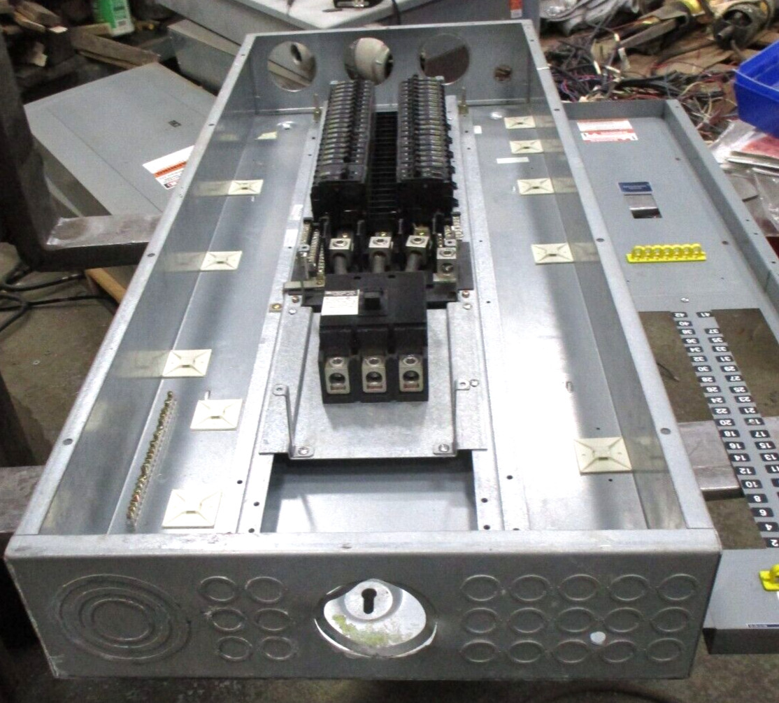 Square D NQ0D442M225CU Circuit Breaker Panel 225 Max Amps 208Y/120 240 A8483AB