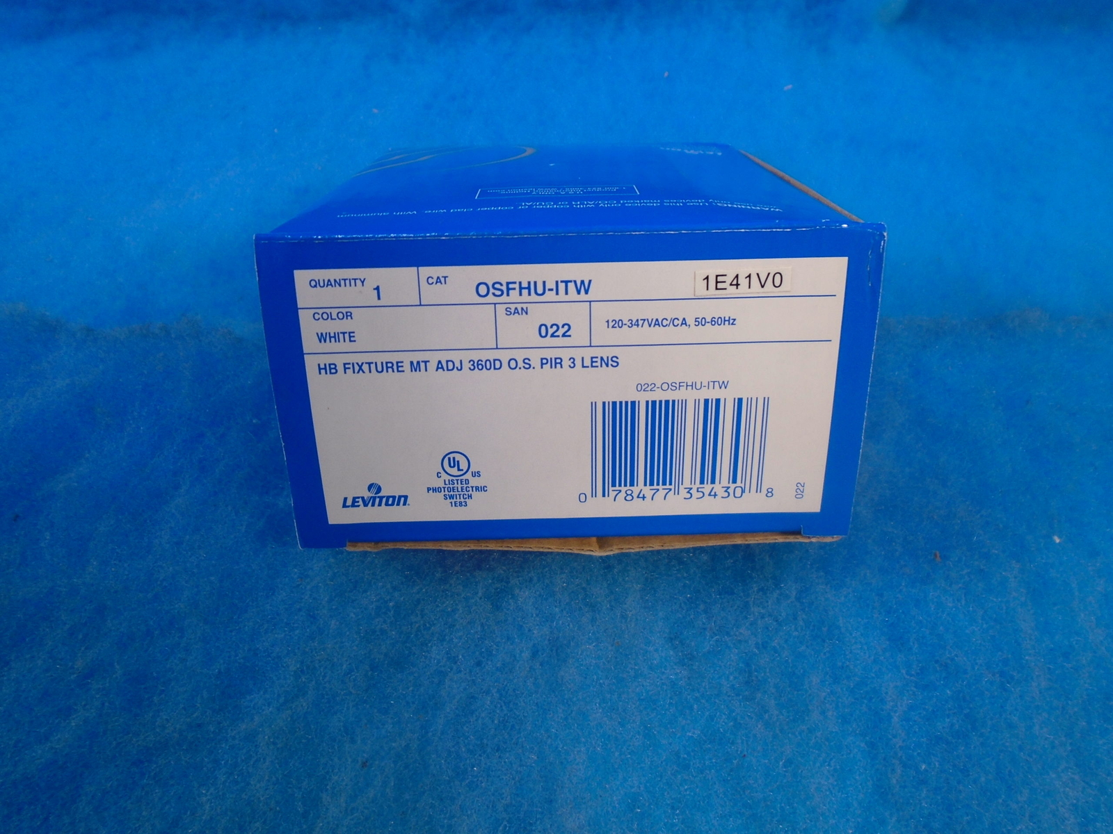 NIB LEVITON OSFHU-ITW 1E41V0 FIXTURE-MOUNTED PIR HIGH-BAY SENSOR 1 YR WARRANTY