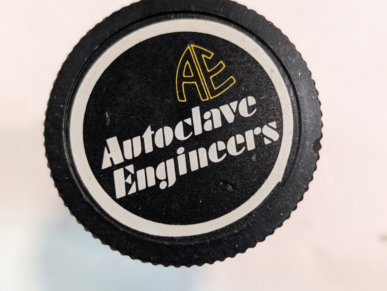 Lot of 11: Asstd Stop Valves, Autoclave Engineers (AE), SAGInoMiya, Keeney, More