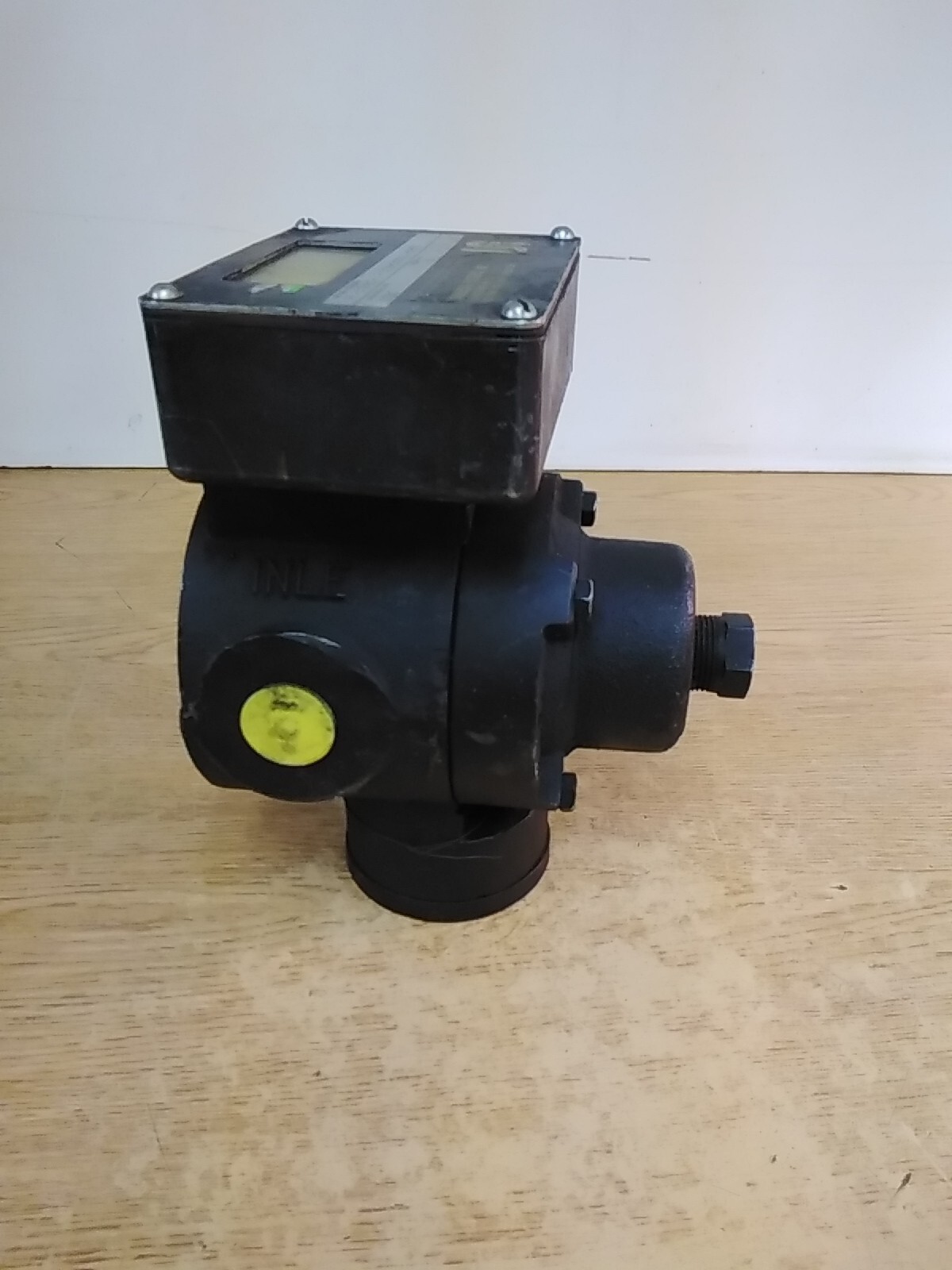 UFM FM-30-CI-LP-3EE-900SSU-6-F3 Universal Flow Monitor