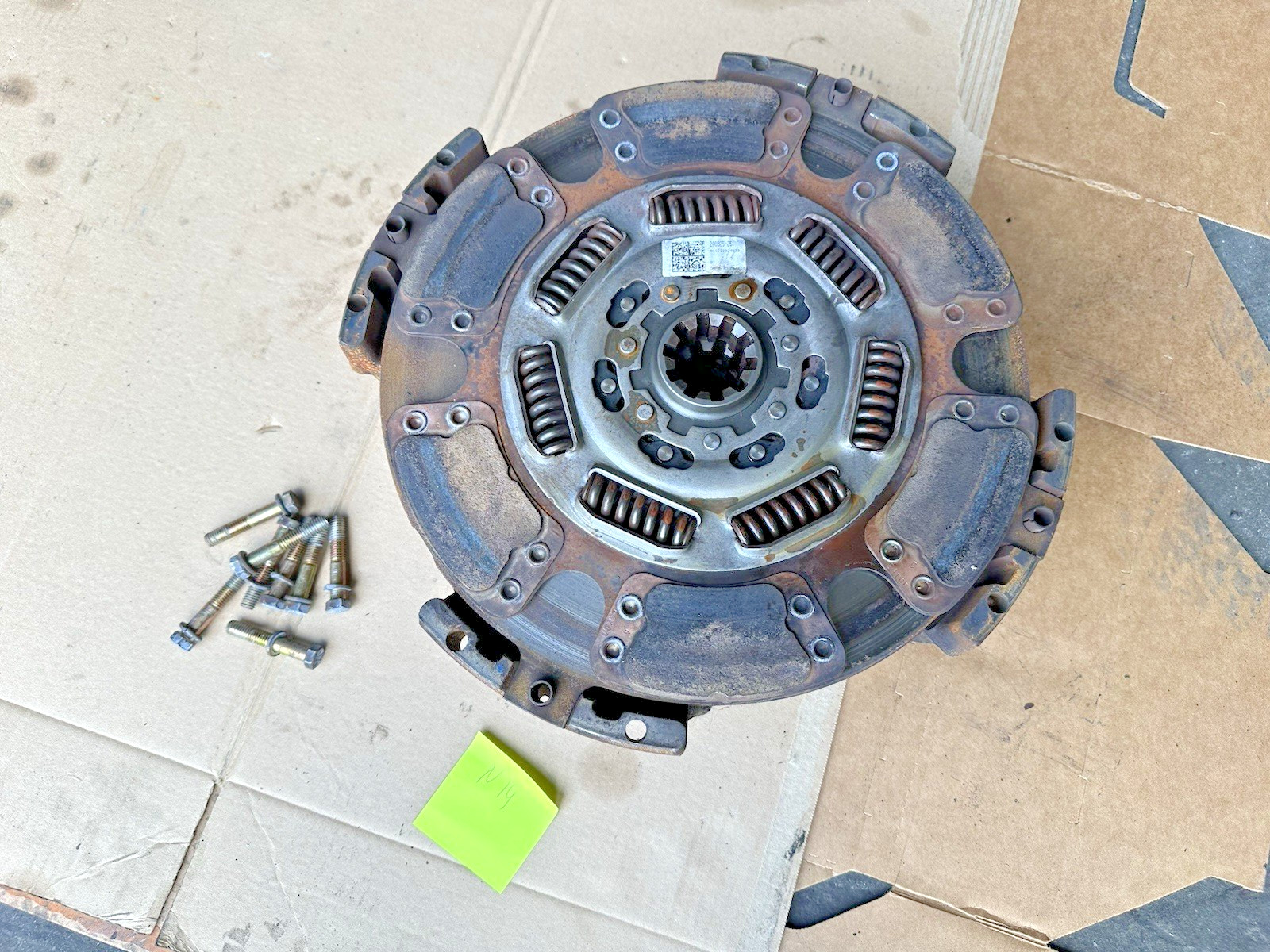 2001 Cummins N14 Engine EATON FULLER CLUTCH ASSEMBLY 15-1/2″x10Tx 2″ C197C369 OE