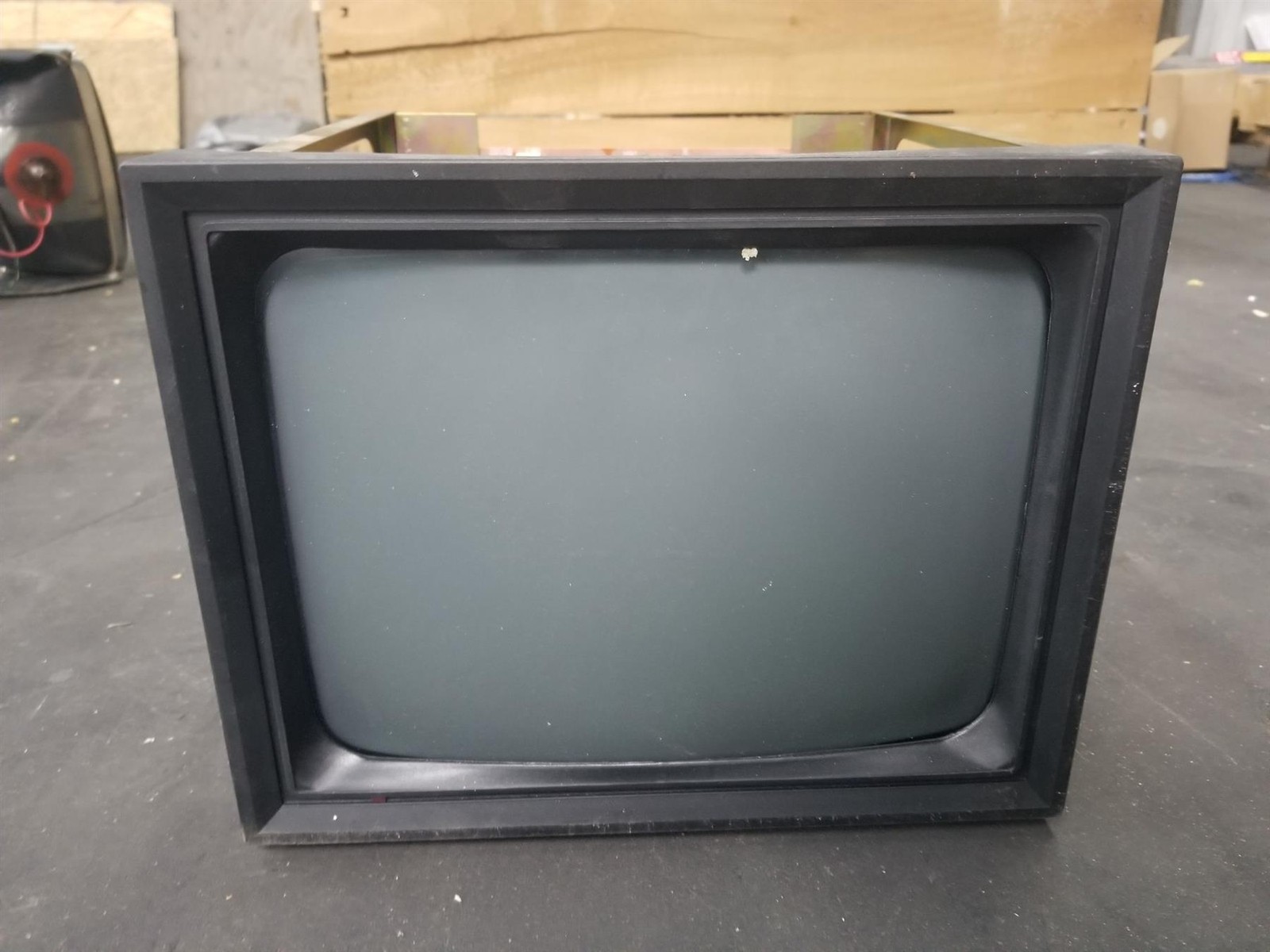 USED Atas ANC-MON12 110V 60HZ Display