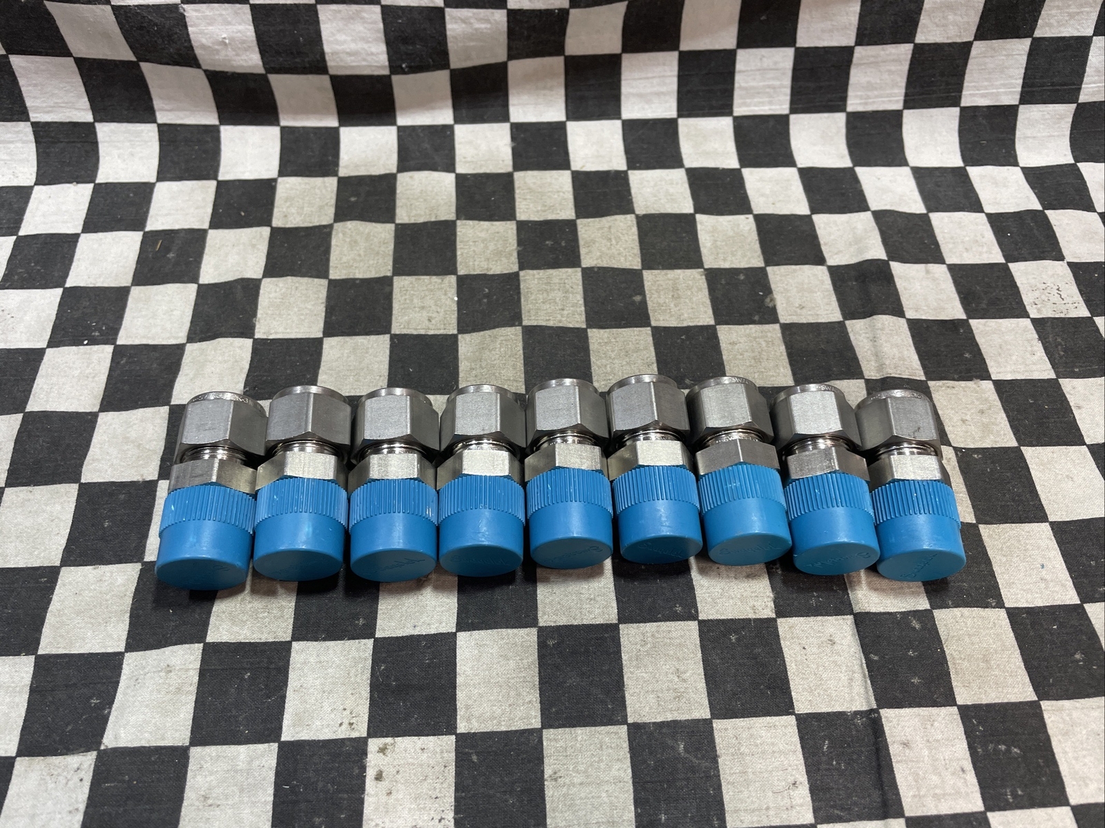 SWAGELOK SS-810-1-8, SS81018, Male Connector 1/2″, LOT OF 9, SHIPSAMEDAY#1639F17