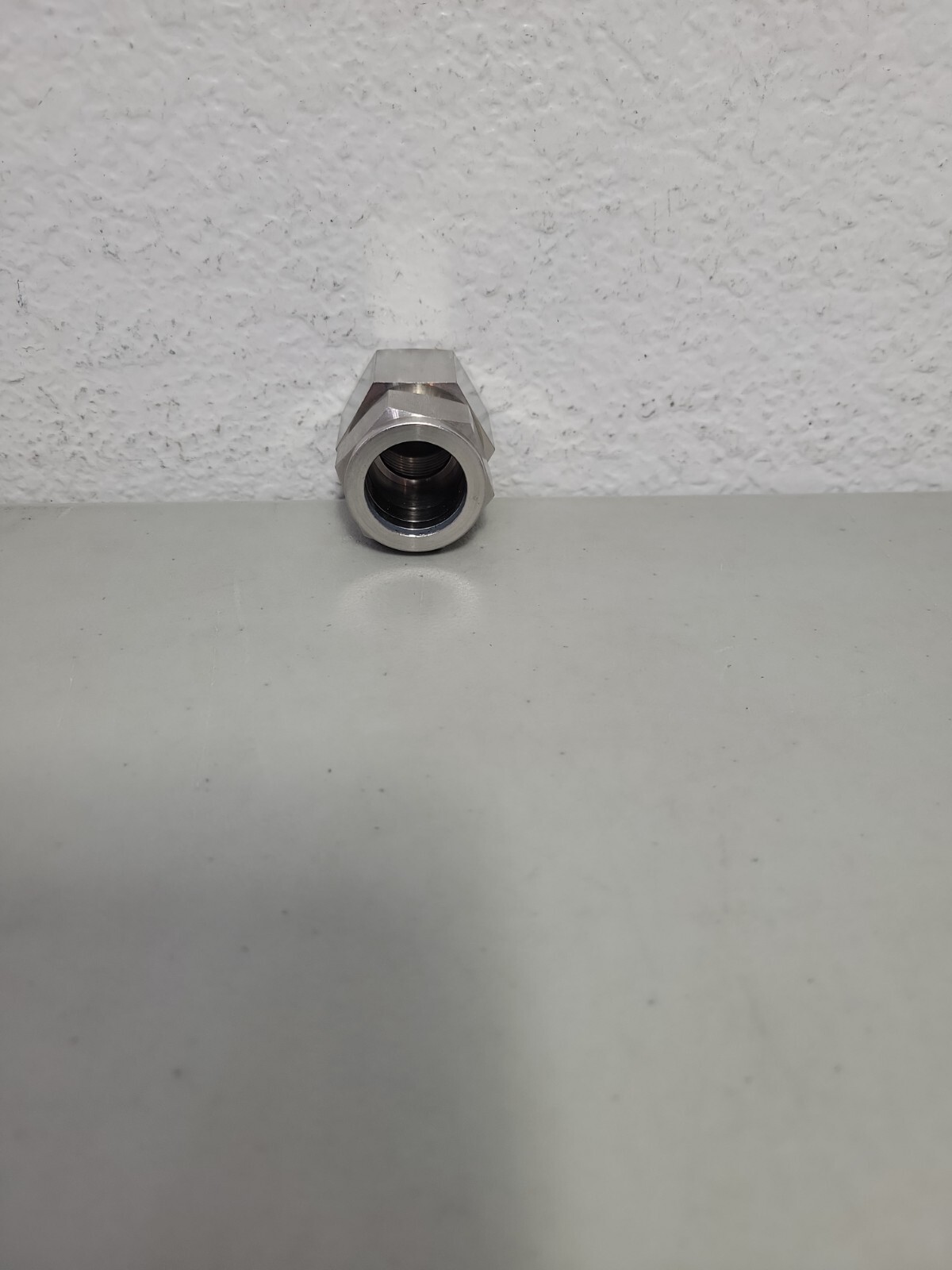 NEW GENUINE Swagelok SS-1410-7-12 Stainless Steel Tube fitting 7/8 OD x 3/4