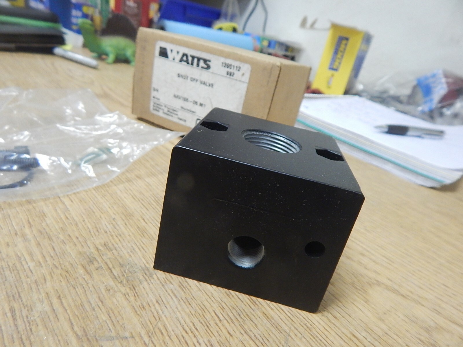 NEW Watts 992 3/4 AKV105-06MI 300 Shut Off Valve *FREE SHIPPING*