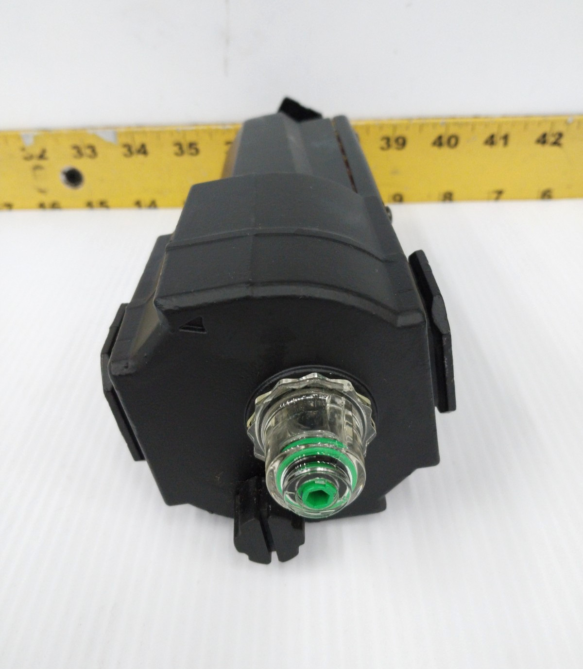 New Norgren Oil-Fog Lubricator 1/2″ NPT Ports L74C-4AP-QDN