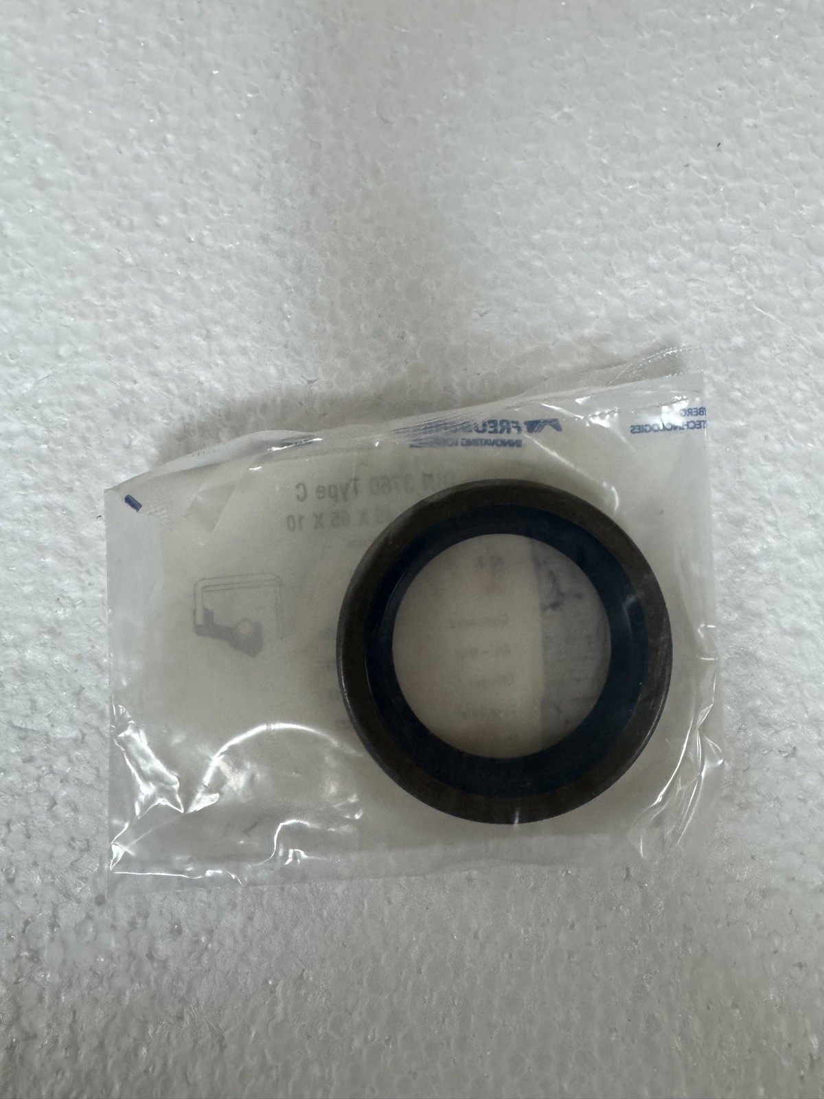 FREUDENBERG DIN 3760 TYPE C B2FUD3 45mm X 65mm X 10mm (ROTARY SHAFT SEAL)