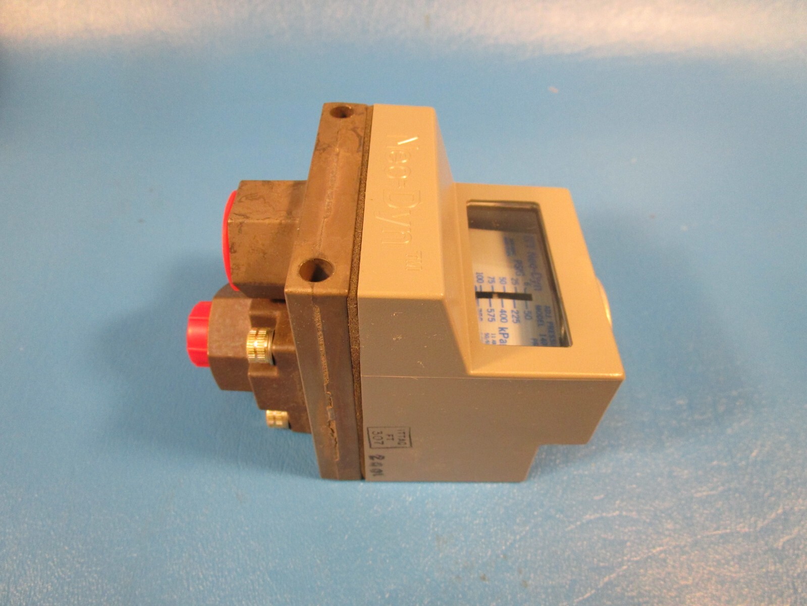 ITT Neo-Dyn 140P12C3 ADJ. Pressure Switch