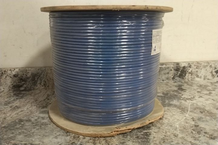 Monoprice 18617 1,000 Ft Cable Length 24 AWG Blue Data Cable