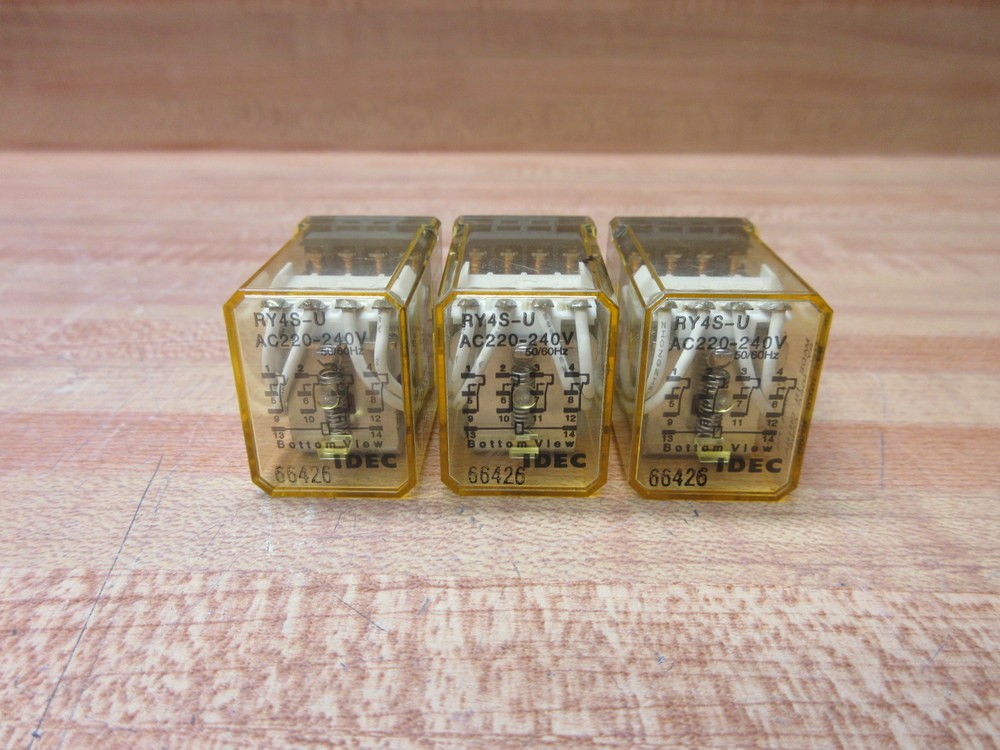 IDEC RY4S-U-220-240V AC Relay RY4S-U-AC220-240V